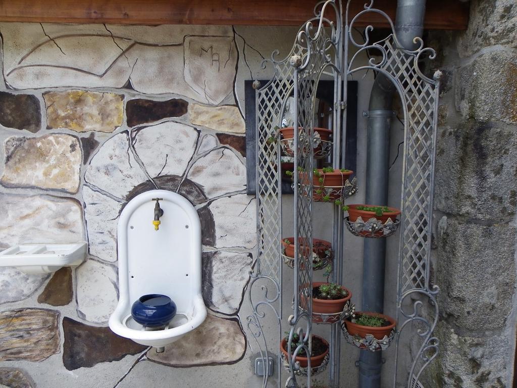 Thueyts Le Cabanon Bed & Breakfast エクステリア 写真