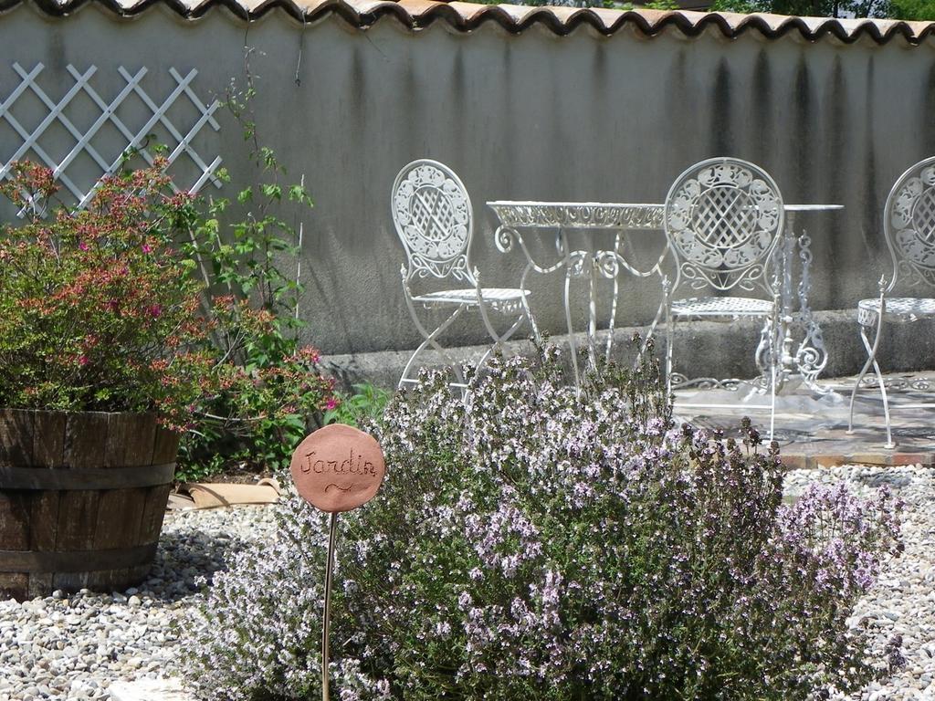 Thueyts Le Cabanon Bed & Breakfast エクステリア 写真