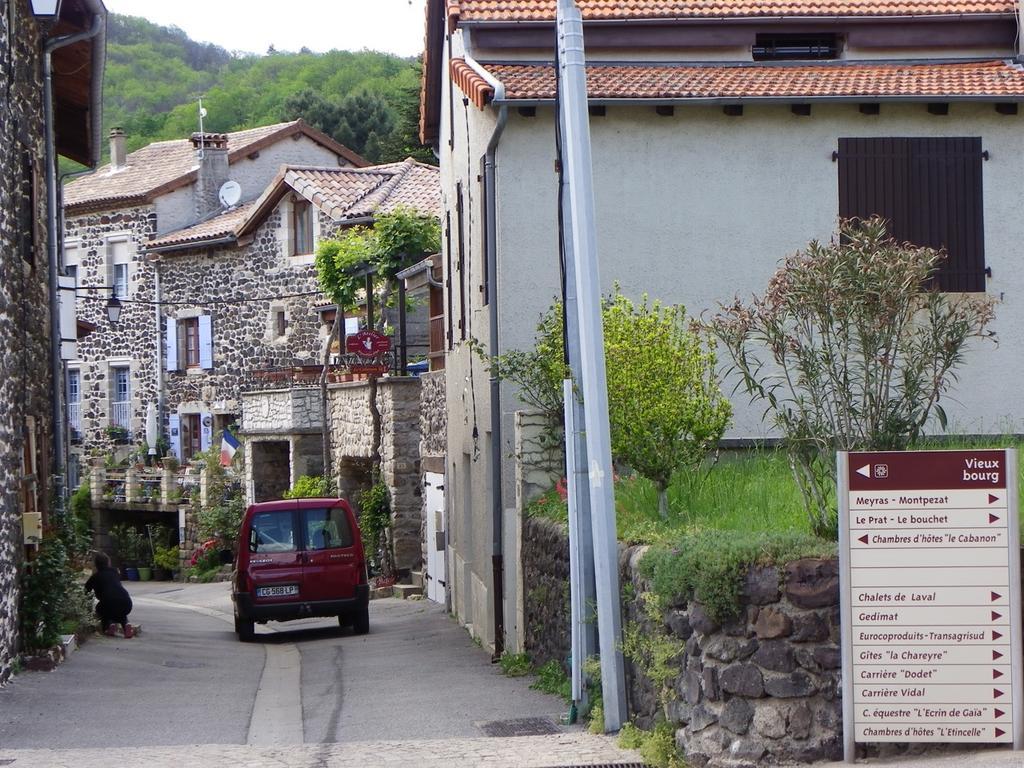 Thueyts Le Cabanon Bed & Breakfast エクステリア 写真